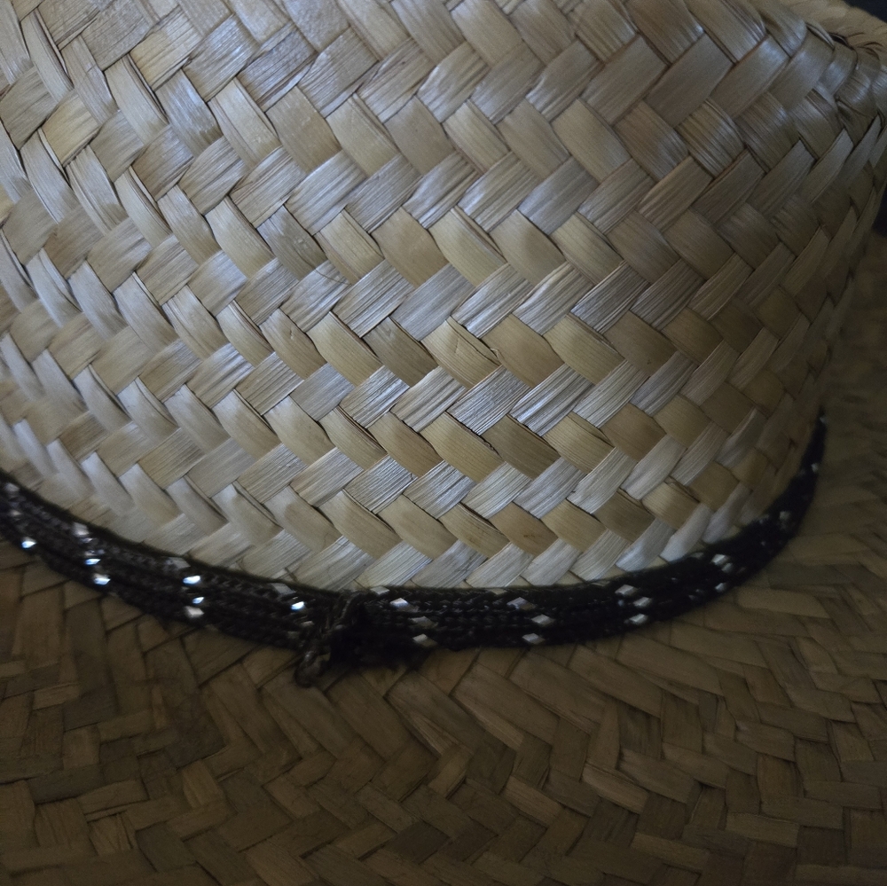 Western Straw Hat Made in Mexico with Brown & Silver Band Around Rim - Picture 5 of 8